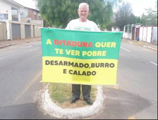 Catalão: Empresário é condenado por injúria racial com agravante de homofobia