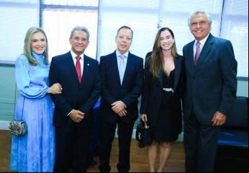 Governador Ronaldo Caiado durante a solenidade de posse da nova diretoria do Tribunal Regional Eleitoral (TRE) de Goiás