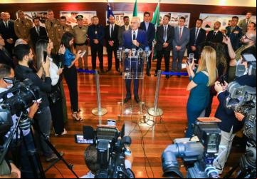 Governador Ronaldo Caiado durante apresentação de novos chefes de segurança: mudanças visam avanços no combate à criminalidade