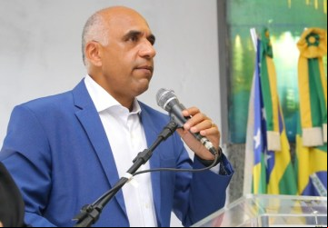O prefeito Rogério Cruz, sobre o Relatório de Gestão Econômico-Financeiro 2015/2022, produzido pela Controladoria-Geral do Município (CGM), em conjunto com a Secretaria Municipal de Finanças (Sefin)