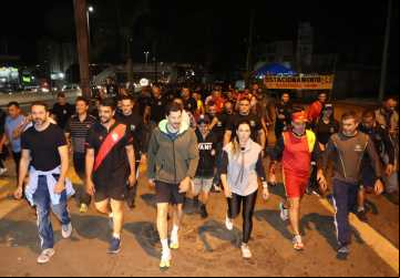 Vice-governador Daniel Vilela lidera caminhada do Governo de Goiás rumo a Trindade