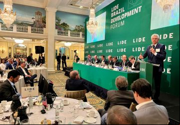 Governador Ronaldo Caiado viaja aos Estados Unidos para representar Goiás em evento do setor produtivo: estado busca investimentos