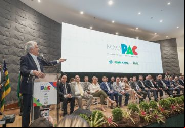 No lançamento do Novo PAC em Goiás, Caiado ressalta importância de parceria com o governo federal para levar mais benefícios aos goianos 