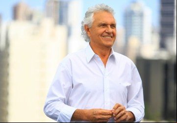Com 72% de aprovação, pesquisa AtlasIntel aponta Ronaldo Caiado como o governador mais bem avaliado do país
