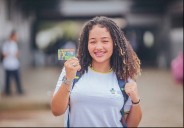 Estudantes goianos com direito ao benefício do Goiás Social têm até o próximo domingo para fazer a inscrição ou recadastro