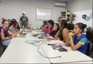 Prorrogado prazo de editais para inscrição de projetos destinados à participação de mulheres na ciência