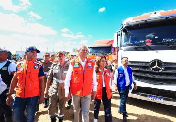 A solidariedade dos goianos abastece 16 carretas com mantimentos para a população do Rio Grande do Sul