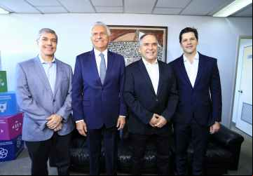  Governador Ronaldo Caiado e vice Daniel Vilela participa da mudança na presidência da Fieg: 