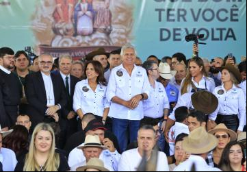 Governador Ronaldo Caiado diz que transferência simbólica da capital para Trindade reconhece a importância da Festa em Louvor ao Divino Pai Eterno
