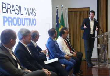 Vice-governador Daniel Vilela participa do lançamento do Programa Brasil Mais Produtivo em Goiás, evento contou com presença do vice-presidente da República, Geraldo Alckmin