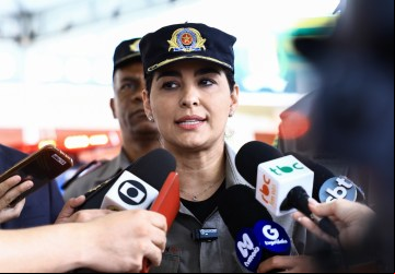 Comandante de Ensino da PM, Quéren de Leles, explica que inspeções serão mais rigorosas para verificar a troca dos uniformes