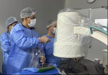 Médicos do Hugo realizam primeira cirurgia endoscópica na unidade
