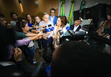 Gracinha Caiado se reúne com prefeito Sandro Mabel e equipe para ampliar iniciativas sociais e beneficiar famílias da capital