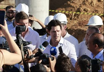 Governador em exercício, Daniel Vilela vistoria obras de duplicação da GO-139 na região de Caldas Novas