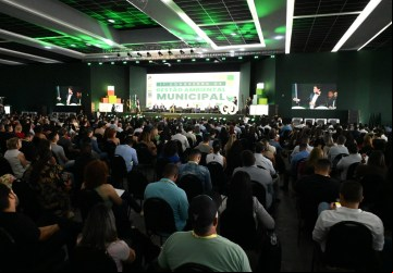 Vice-governador Daniel Vilela reforça a parceria entre Estado e municípios para fortalecer a gestão ambiental em Goiás durante 1º Congresso de Gestão Ambiental