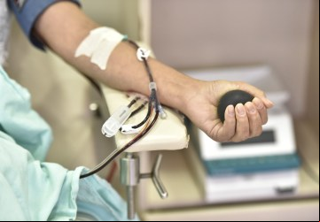 Saúde estadual alerta para baixo estoque de sangue e plaquetas e pede doações