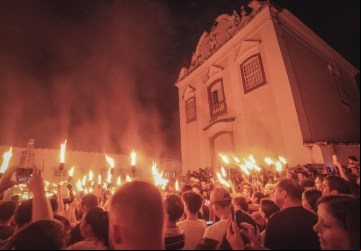 Procissão do Fogaréu é ponto alto das celebrações da Semana Santa na cidade de Goiás
