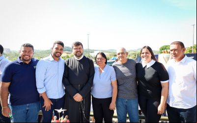 Trindade:Sinos São João e São Lucas chegaram a cidade para integrar o novo Santuário do Divino Pai Eterno