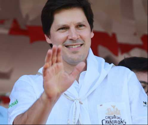 Daniel Vilela abre as Cavalhadas de Pirenópolis e reafirma compromisso do governo estadual com reconstrução do Cavalhódromo