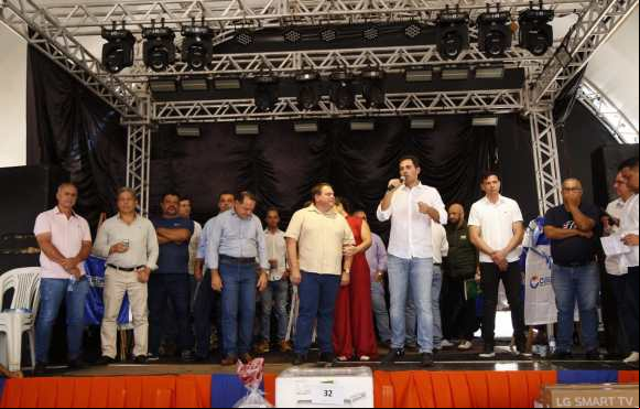 Corumbaíba: Deputado Jamil Calife prestigia aniversário de 113 anos do município e reforça parceria com a gestão municipal